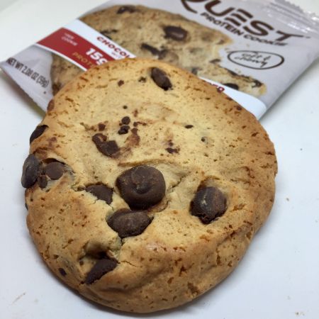 quest protein cookie chocolate chip