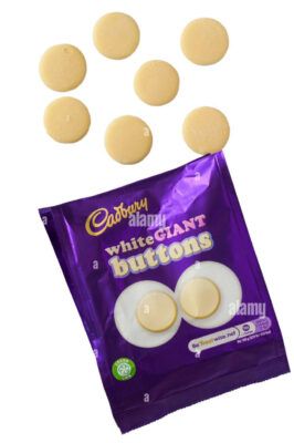 Cadbury White Giant Buttons556