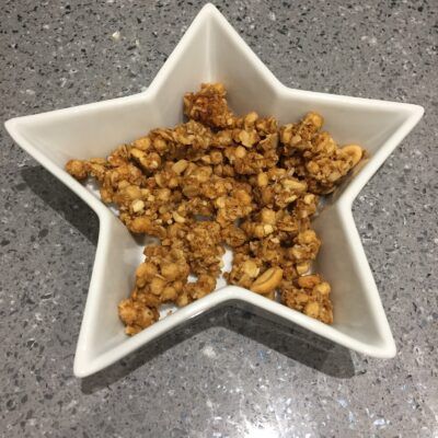 Kelloggs Crunchy Nut Clusters Chocolate1123
