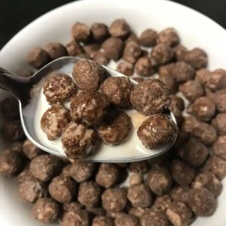 Kelloggs Wendys Frosty Chocolatey Cereal11741