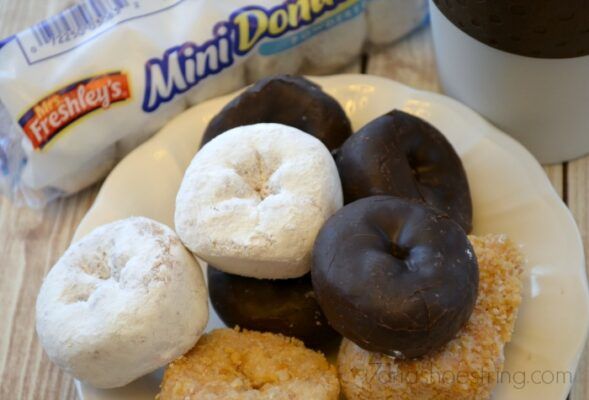 Mrs Freshleys Frosted Mini Donuts9634