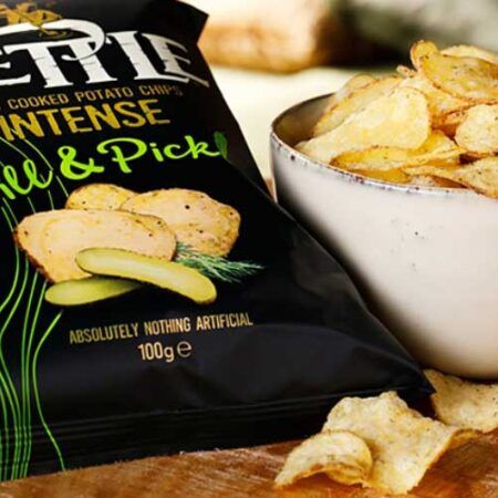 Kettle Intense Dill Pickle Potato Chips 100g 1