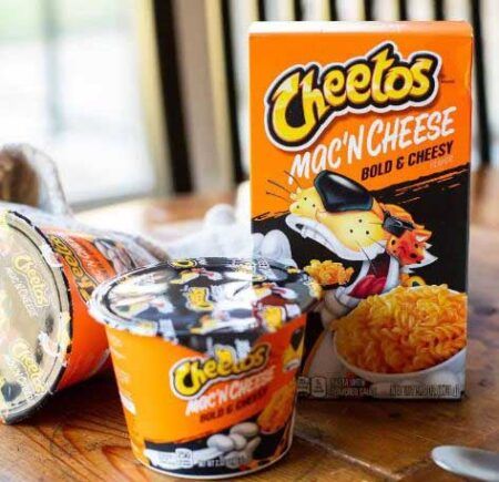 Cheetos MacN Cheese Bold Cheesy Flavor Jar 66gr 1